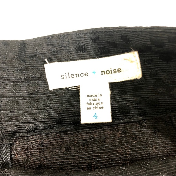 🌴Silence + Noise Skirt - Picture 4 of 5